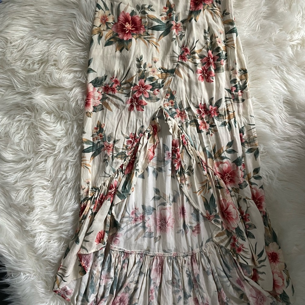 Two piece floral set. Skirt and tube top.